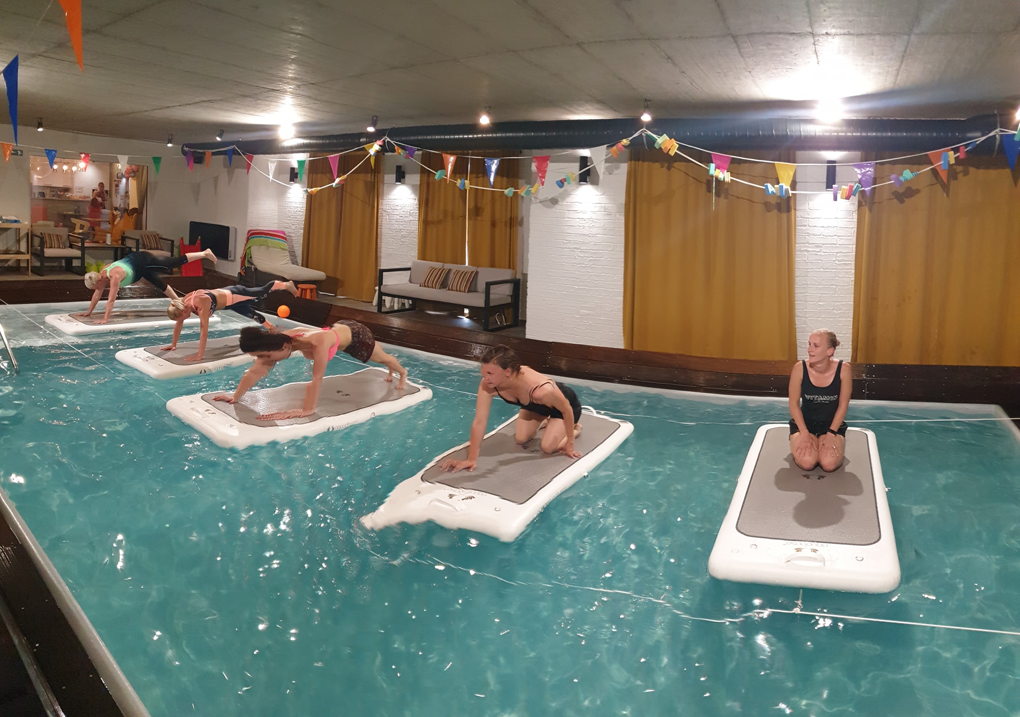 detske_baby_plavanie_korytnacka_bratislava_cvicenie_na_plosinach_floatfit