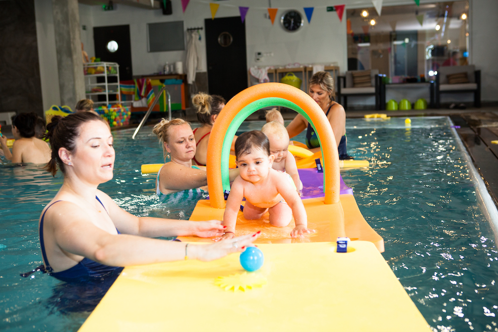 detske_plavanie_korytnacka_plavanie_pre_deti_korytnacka_plavanie_babatka_bratislava_plavanie_pre_babatka_detske_oslavy_detske_tabory_plavecke_tabory_22